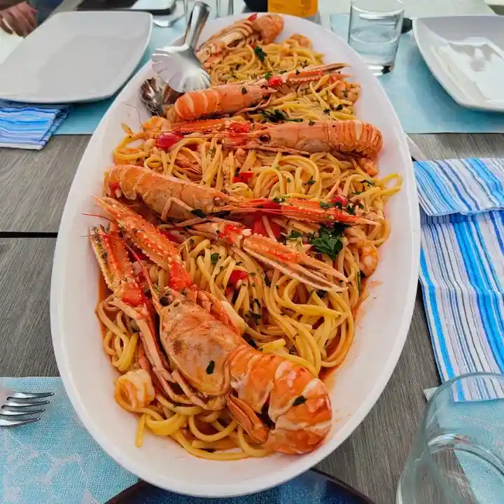 Scampi freschi del Golfo
