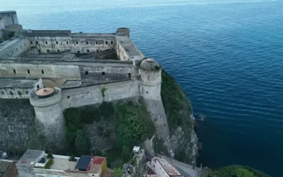 Castello Angioino-Aragonese