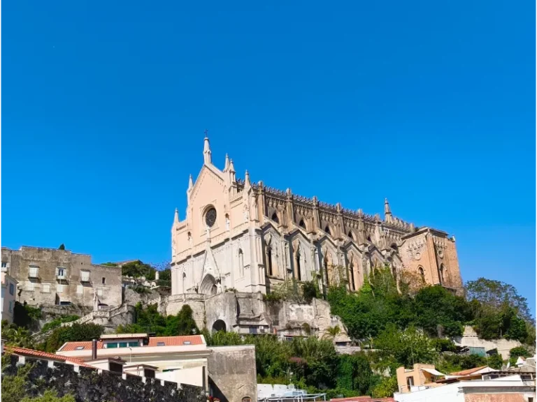 Image of the temple of saint francis from the waterfront