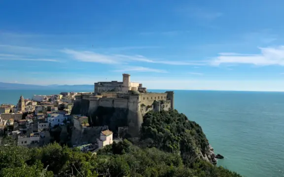 Gaeta in Winter: The Secret to Enjoying the Sea (and History) Without the Crowds