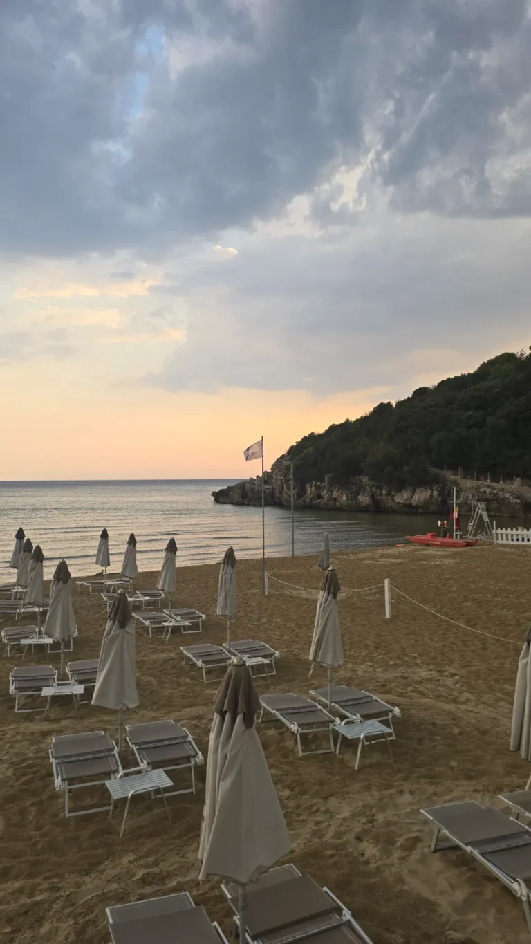 Sunset image of Ariana Beach in Gaeta vertical