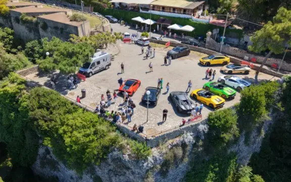 Parcheggio Santuario Montagna Spaccata